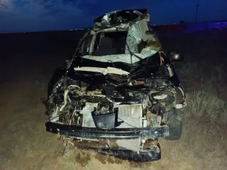 Nissan Tiida 2010 года выпуска. Идентификационный номер (VIN): 3N1BCAC11UK439833. Находится в п. Степной, Ленинский район, Волгоградская область. Объем двигателя 1598 куб. см, мощность 110 л.с., пробег 178 000 км, механическая трансмиссия. Транспортное средство не на ходу и находится в залоге ПАО…