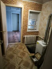 Квартира 49.4 м², 3 комнаты. Липецкая область, Лев-Толстовский район, поселок Лев Толстой, улица Комарова, дом 37, квартира 1. Кадастровый номер: 48:12:0310101:1178.