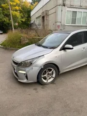 Kia Rio 2019 года, 123 л.с., пробег 215069 км, автоматическая коробка передач. VIN: Z94C241BBKR130835.