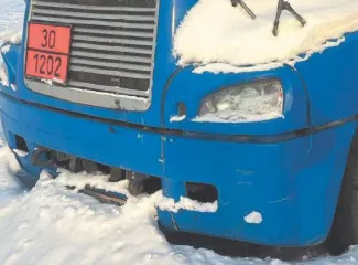 Freightliner FLC1200, 2000, Седельный тягач, Automobile "Freightliner FLC1200", седельный тягач, VIN 1FUYSSEB61LG21113, 2000 г.в.