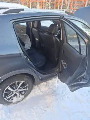 Лифан X50 2016 года, 103 л.с., пробег 56 502 км. VIN: X9W215852G0000487, госномер О949КО138. Автомобиль не на ходу. Коробка передач неисправна, привод коробки снят и находится в багажнике. Двигатель не закреплен под капотом, так как неисправен и стоит на деревянной доске. Находится в Иркутской…