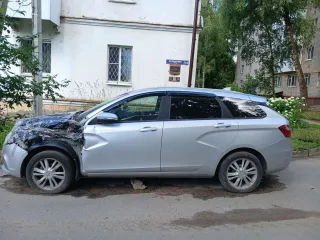 Lada Vesta 2018 автомобиль марки Lada модель Vesta 2018 г.в. VIN-номер XTAGFK110KY248752 ознакомление с имуществом происходит по рабочим дням по месту нахождения имущества предварительно согласовать дату по эл. почта: yv_mitrofanova@mail.ru