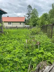 Дом 55,4 кв.м., участок 1467 кв.м., Харовск, Вологодская область, ещё земельный участок (К№35:12:0101031:7, площадью 1467 +/- 13) с расположенным на нем жилым домом (К№35:12:0101031:33, площадью 55.4 кв.м.), находящиеся по адресу: Вологодская область, р-н. Харовский, г. Харовск, ул. Менжинского, д…