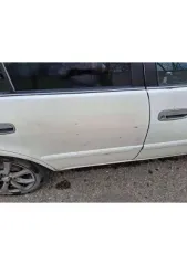 Toyota Corolla 2000 года, 100 л.с., пробег 370000 км, АКПП. Регистрационный номер А023УВ42, номер двигателя AE1105366976. Автомобиль на ходу. Техническое состояние: ходовая гремит, задние стойки полностью не работают, не работает АБС. Внешне автомобиль находится в плохом техническом состоянии…
