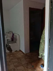 Земельный участок 437 кв.м, жилой дом 58,3 м2, Оренбургская обл. Земельный участок, общей площадью 437 кв.м., кадастровый (условный) номер: 56:45:0101057:230, Жилой дом, площадью 58,3 м2, кадастровый (условный) номер: 56:45:0101057:188, расположенные по адресу: Оренбургская обл., г. Сорочинск, ул…