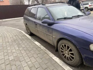 Легковой автомобиль, марка: Опель, модель: Вектра Караван, год изготовления: 1997, цвет: синий, VIN: W0L000031V7109468, г/н:С193ХТ34, мощность двигателя, л. с.  кВт : 115/ 85. На транспортном средстве имеются запреты регистрационных действий, предпринимаются меры по снятию наложенных ограничений…