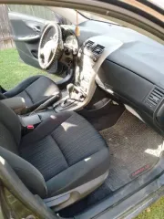 Toyota Corolla 2008 года выпуска, VIN JTNBV56E10J028261.