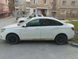 Lada Vesta 2018. Транспортное средство - легковой автомобиль марка /модель - Lada (ВАЗ) Vesta, год выпуска - 2018, VIN - XTAGFL120JY213667. Находится в залоге у АО "ТБанк". Тех.описание: К092УН164 Lada Vesta 1,6 2018. Пробег: 160.000 км. Двигатель: Работает. Не троит. Активно уходит масло…