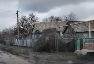 Жилой дом, площадь, назначение: Жилое, количество этажей: 1, кадастровый (условный) номер: 61:40:0100101:2277, Площадь общая 56,6 кв.м.
Земельный участок, площадь, назначение: Земли населенных пунктов, кадастровый (условный) номер: 61:40:0100101:11 Площадь декларированная 4 000 кв.м.