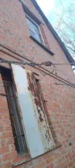 Жилой дом 79,4 кв.м. и земельный участок 600+/-17 кв.м. в Ростовской обл. Здание, площадь 79.4 кв.м., назначение: Жилое, адрес (местонахождение): Россия, Ростовская обл., Аксайский р-н, в 4-х км от центра х. Большой Лог ( северо-восточное направление ), Новочеркасское шоссе 188, ДНТ "Алмаз"…
