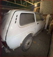 ВАЗ 2121 4x4 2015 года, 83 л.с., полный привод. Легковой автомобиль, марка LADA, модель LADA 212140 (4x4). Год изготовления 2015, цвет белый. VIN: XTA212140G2238742, госномер A347PA164. Двигатель бензиновый, модель 21214, объем 1690 см³, мощность 82,9 л.с. Экологический класс 4. Пробег…