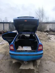 Škoda Octavia 2008, автомобиль марки Škoda модель Octavia 2008 г.в., VIN XW8DX41U58K014535. Находится в залоге у ПАО «Совкомбанк». На имущество наложены ограничения в виде запрета на регистрационные действия. Недостатки: задняя правая дверь не открывается; следы коррозии по кузову; повреждения ЛКП…