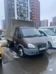 ГАЗ 3302 2011 года выпуска. VIN X96330200B2448996. Цвет темно-бежевый. Экологический класс третий. Мотор 4216, заводится, троит, на ходу дергает. Коробка не всегда переключает все передачи. Салон в нормальном состоянии. Давно стояла, надо обслуживать. Осмотр по предварительной договоренности…