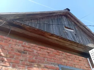 Земельный участок 879 кв.м и жилой дом 43.9 кв.м, Волгоградская обл., г. Ленинск. Земельный участок кадастровый номер: 34:15:080301:617, площадь 879 кв.м. и жилой дом кадастровый номер: 34:15:080301:969, площадь 43.9 кв.м., по адресу: обл. Волгоградская, г. Ленинск, пер. Гастелло, дом 6. Общая…