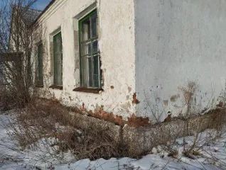 Нежилое здание 454.5 кв. м и земельный участок 5551 кв. м, Курганская область. Кадастровый номер здания: 45:02:011101:447; назначение: нежилое; площадь: 454,5 кв. м; этажность: 1, в том числе подземных 0. Одновременно продается земельный участок площадью 5551 кв. м с кадастровым номером…