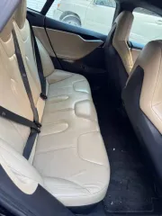 Tesla Model S 2016 года, 649 л.с., идентификационный номер (VIN) 5YJSA7E27GF154323, М211МТ154, год выпуска 2016, цвет черный
