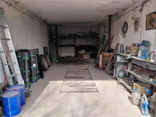 Гараж 26,3 кв.м, Новокузнецк, Кемеровская область. Нежилое помещение гаража общей площадью 26,3 кв. м, кадастровый номер 42:30:0212062:2777, расположенное по адресу: Кемеровская область - Кузбасс, Новокузнецкий городской округ, г. Новокузнецк, Куйбышевский район, ул. Транспортная, д. 75а, помещение…