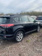 Toyota RAV4, 2018 года, 146 лс, 110000 км, АКПП. Автомобиль, марка TOYOTA, модель RAV 4, год выпуска 2018, VIN XW7RDREV10S043280. Пробег автомобиля указан примерный. Точный пробег на момент начала торгов неизвестен.