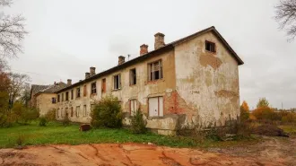 Строительные материалы от разборки аварийных, подлежащих сносу жилых домов по адресам: г. Вологда, ул. Александра Клубова, д. 66, с кадастровым номером 35:24:0102001:337, общей площадью 394,8 кв.м, г. Вологда, ул. Александра Клубова, д. 66б с кадастровым номером 35:24:0102001:339 общей площадью…