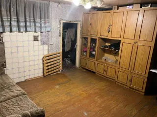 Доли дома и земли, 591 кв.м, Кировская область. 1/7 доля дома и 1/7 доля земельного участка в Кирове, еще 1/7 доля дома и 1/7 доля земельного участка в Кирове, еще 1/7 доли земельного участка, площадью 591 кв.м., назначение: Земли населенных пунктов, адрес (местонахождение): 610015, Кировская обл…