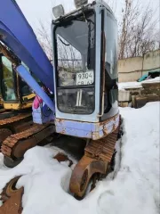 Экскаватор гусеничный Hyundai R300LC-9SH, заводской номер HHKHZ808LE0000183, 2014 год выпуска, госномер 58 УЕ 9248 (63 СВ 9366). Экскаватор гусеничный Hyundai R300LC-9S, заводской номер HHKHZ810LE0001178, 2014 год выпуска, госномер 58 УЕ 9241 (63 СВ 9362). Трактор ДТ-75 ДЕРС2 с буровой установкой…