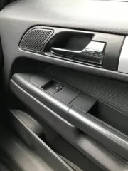 Opel Zafira 2007 года, 140 л.с., пробег 278 000 км. Цвет серый металлик. VIN: W0L0AHM7582017562, госномер Р176КХ177.