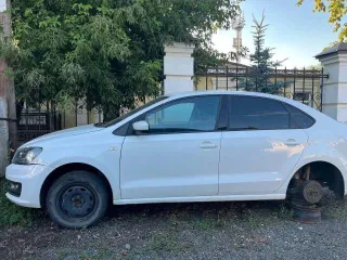 Volkswagen Polo 2019 года, 90 лс, 158183 км, в удовлетворительном состоянии, требует вложений VIN XW8ZZZ61ZKG061704