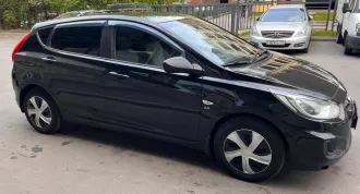 Лот №1 Легковой автомобиль марки HYUNDAI модель Solaris, 2011 года выпуска. VIN номер Z94CT51DBBR012957, модель двигателя: G4FC BW346979, шасси: отсутствует, цвет кузова: черный, тип двигателя: бензиновый, экологический класс: четвертый, тип ТС: легковой комби  хэтчбек , рабочий объем цилиндров…