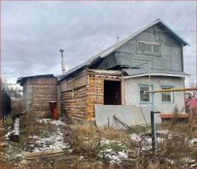 Жилой дом 81.6 кв.м, участок 707 кв.м, Свердловская область. Кадастровый номер дома: 66:59:0101011:1627, участка: 66:59:0101011:8. Объект может быть приобретен с использованием заемных средств Sberbank.