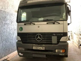 Mercedes Benz 184 Aktros, 2000 года еще Mercedes Benz 184 Aktros г.в. 2000 VIN WDB9540331K505353