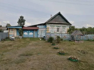 Доля жилого дома 54,2 кв.м и земельного участка 1200 кв.м в Ульяновской области: 1/4 доля в праве общей долевой собственности на жилой дом, кадастровый номер 73:07:040903:447, общей площадью 54,20 кв. м, и 1/4 доля в праве общей долевой собственности на земельный участок, кадастровый номер…