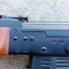 Сайга-308, карабины, к. 7,62х51 мм Охотничье огнестрельное оружие с нарезным стволом (карабин) «Сайга-308» еще Охотничье огнестрельное длинноствольное оружие с нарезным стволом марки «Сайга-308» к. 7,61х51 мм № 0008186.