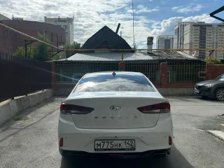 HYUNDAI Sonata 2017 автомобиль марки HYUNDAI модель Sonata 2017 г.в. VIN-номер KMHE341CBJA448623 с имуществом можно ознакомиться по предварительному запросу на электронную почту aytorgi@yandex.ru либо по номеру телефона +79231734943 по предварительной записи у организатора торгов