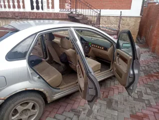 Автомобиль Daewoo Lacetti, 2003 г.в., государственный регистрационный знак Н501ХС55, VIN: KLANA19VD3K892177 цвет серебристый.