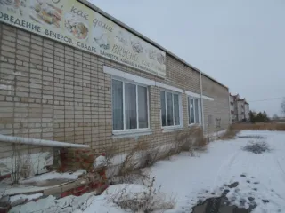 Нежилое здание - мясной павильон, площадью 319,4 кв. м., кадастровый номер: 74:08:4702024:95, адрес: Челябинская область, г. Карталы, пер. Дзержинского, д. 9б. Ознакомление с имуществом осуществляется по заявке по тел. 89048159915 или эл. адресу: chesaserg@mail.ru.