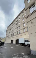 Здание, назначение нежилое, общей площадью 398,9 кв.м., этажность 2, адрес месторасположения: Омская область, г. Омск, пр-кт Космический, д. 21А. Кадастровый номер: 55:36:120302:4703. Земельный участок, категория земель: земли населенных пунктов, вид разрешенного использования: под строительство…