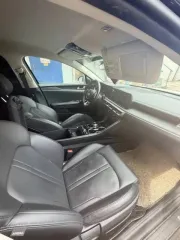 Kia K5 (Kia K5) 2021 года, 160 л.с., 98937 км, АКПП. Идентификационный номер VIN: KNAG241ABMA130407, год выпуска 2021, в хорошем состоянии. Автомобиль находится в залоге у АО «ОТП Банк».