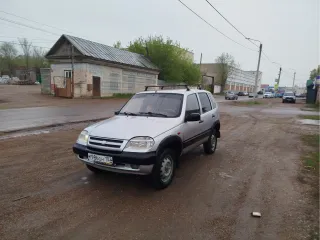 Chevrolet Niva 2005 Легковой автомобиль марки: CHEVROLET, модели: Niva, год выпуска: 2005, идентификационный номер (VIN): X9L21230050092980 С лотом №1 можно ознакомиться по месту его нахождения: Респ. Башкортостан г. Стерлитамак, ул. Инициативная, д. 10, предварительно согласовав время с Финансовым…