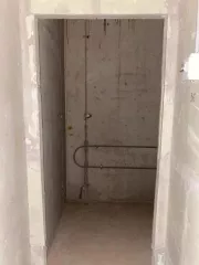 Нежилое помещение площадью 14,1 кв.м. Кадастровый номер 50:20:0070312:6238. Адрес: Московская область, Одинцовский муниципальный район, сельское поселение Жаворонковское, деревня Митькино, улица Заречная, дом 2, помещение 0-62.