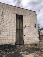 Нежилое здание 221,4 кв.м с земельным участком 700 кв.м, Костромская область. Здание, нежилое, площадь 221,4 кв.м, кадастровый номер 44:02:030401:266, расположенное по адресу: Костромская область, м.о. Буйский, с.Воскресенье, ул.Центральная, зд.21А с одновременным отчуждением земельного участка…