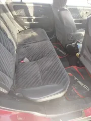 Honda CR-V 1992 года, 158 лс, пробег 317 850 км, полный привод (4WD), автоматическая коробка передач (АКПП). Объем двигателя 1998 куб.см, модель двигателя K20A, номер двигателя 4053413, номер кузова RD5-1102345, красный цвет. Имеются недочеты по кузову. Автомобиль на ходу в удовлетворительном…