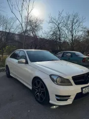 Mercedes-Benz C-Class 2012 года, 155.9 л.с., пробег 304092 км, АКПП, цвет белый. VIN: WDD2040311A769650, ПТС: 39РМ 027612, госномер: Х515МР761. Мощность 114.7 кВт/155.9 л.с., разрешенная максимальная масса 1985 кг, масса без нагрузки 1470 кг.