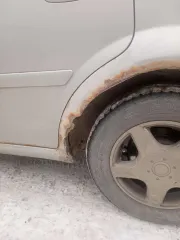 Автомобиль Daewoo Lacetti, 2003 г.в., государственный регистрационный знак Н501ХС55, VIN: KLANA19VD3K892177 цвет серебристый.