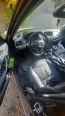 Bmw X1 Xdrive 28I, 2010 года, цвет кузова коричневый, двигатель № 06577365, VIN WBAVM31040VM76424. Мощность 258,4 л.с.