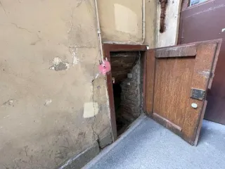 Нежилое помещение 63.8 кв.м в Санкт-Петербурге по адресу: Вознесенский проспект, д. 55, литера А, пом. 13-Н. Назначение: нежилое, этаж: цокольный, кадастровый номер 78:32:0001063:771. Право собственности подтверждается записью в ЕГРН от 29.04.2021 № 78:32:0001063:771-78/011/2021-1.