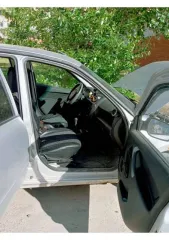 Lada Granta 2012, 81.6 лс, 228208 км. Легковой автомобиль, марка: Лада, модель: 219060 Lada Granta, год изготовления: 2012, VIN: XTA219060CY011265, г/н: С288АМ116. На ходу. Сквозная коррозия обоих порогов, передних крыльев, вмятина на заднем левом крыле (после ДТП), поврежден задний бампер, вмятина…