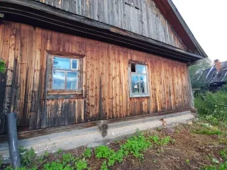 Земельный участок 1830 м², жилой дом 48.9 м², 1987 г., пос. Билимбай, Свердловская обл. Адрес: Россия, Свердловская область, муниципальный округ Первоуральск, поселок Билимбай, ул. 8 Марта, 12. Земельный участок 1830 м², кадастровый номер 66:58:1301006:256, право собственности. Жилой дом, адрес…
