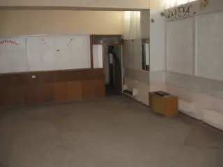 Кинотеатр Спутник 3285,7 кв.м и земельный участок 4836 кв.м, Нижегородская область Нежилое здание (кинотеатр «Спутник»), площадь 3285,7 кв.м, кадастровый номер: 52:21:0000123:472, местонахождение: Российская Федерация, Нижегородская область, г. о. город Дзержинск, г, Дзержинск, пр-кт Циолковского…