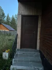 Дом 96,9 кв.м. и земельный участок 1000 кв.м. в Свердловской обл. Дом, площадью 96,9 кв.м., с кадастровым номером: 66:42:0201003:2799, расположенный на земельном участке, площадью 1 000 кв.м., с кадастровым номером: 66:42:0201003:1467, по адресу: Свердловская область, г. Заречный, кв-л Соловьиная…
