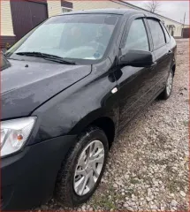 Lada Granta 2018 года, 87 л.с., пробег 162 963 км. Автомобиль легковой, модель LADA GRANTA, VIN XTA219010J0543366, госномер А779СН716. Год изготовления 2018. Транспортное средство имеет повреждения.